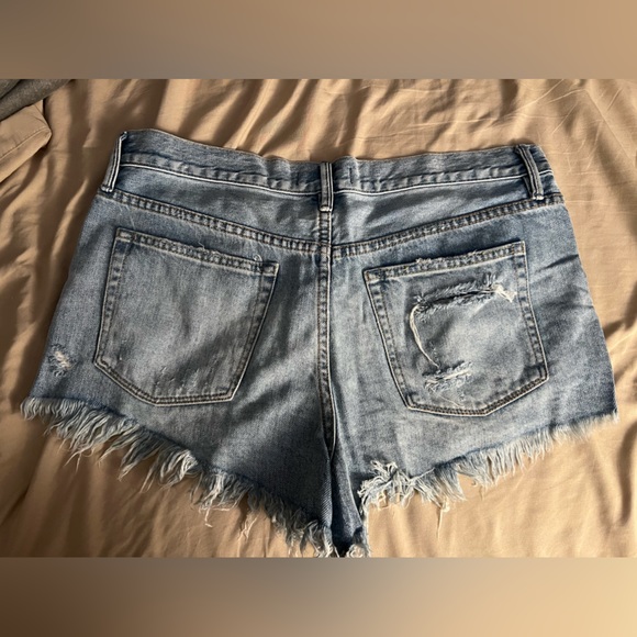 We the free Jean shorts - Picture 2 of 3